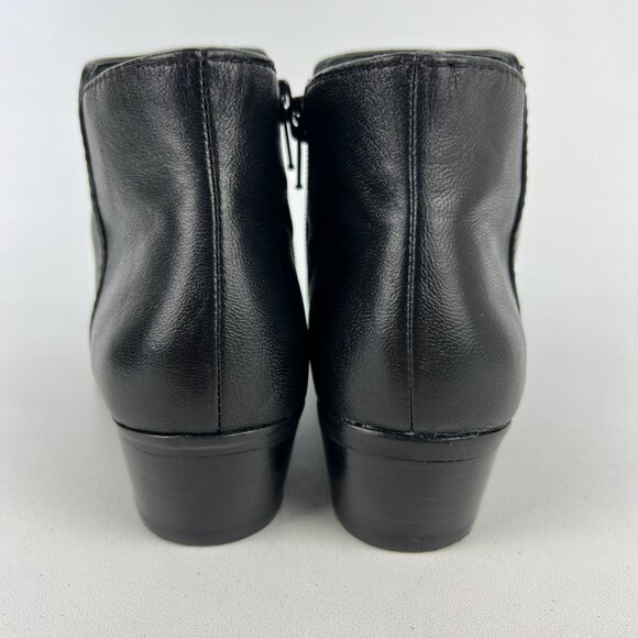 Steve Madden Womens Prague Black Leather Studded Toe Ankle Booties size 6 - Picture 4 of 16